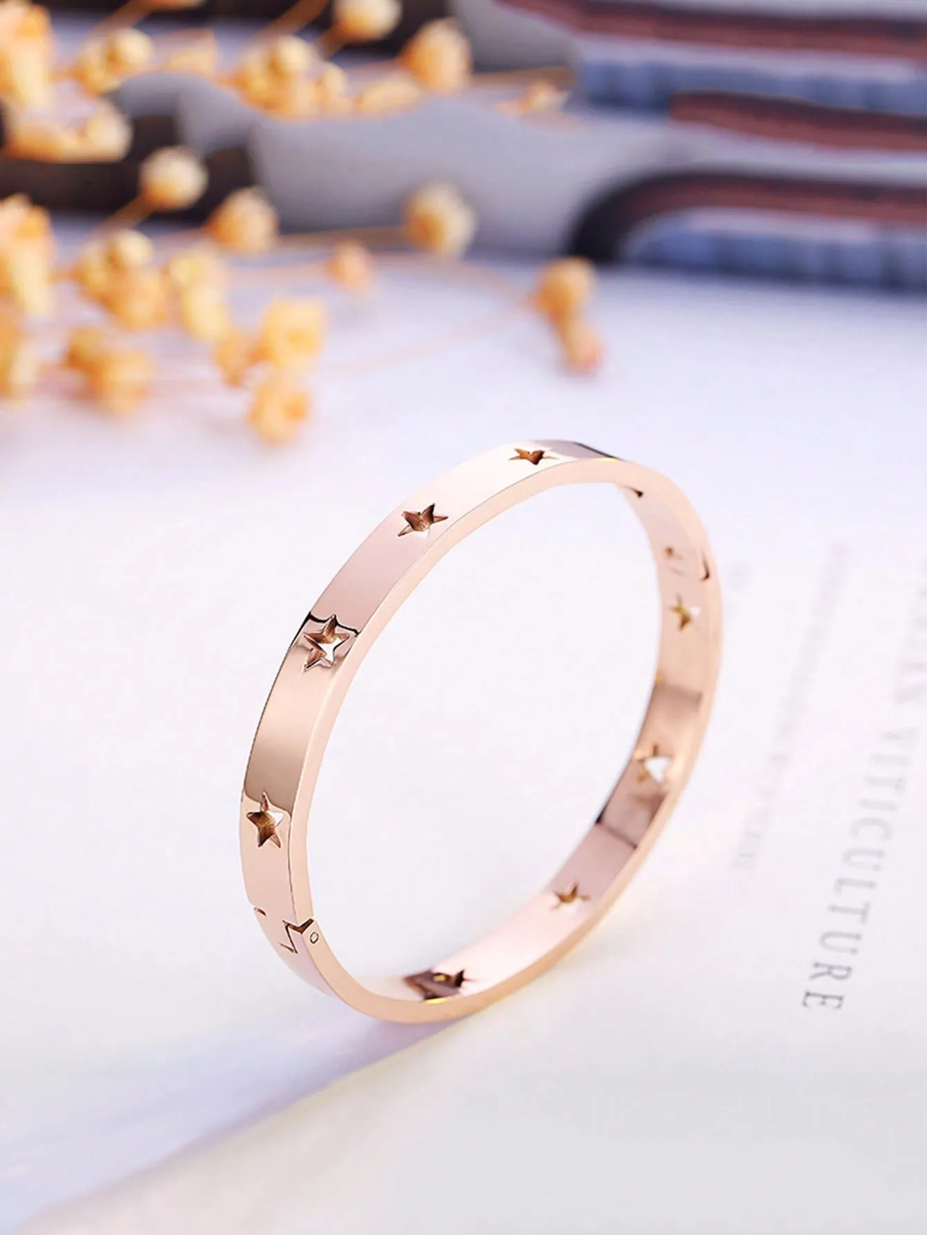 1pc Fashionable Stainless Steel Rhinestone Decor Bangle For Women For Daily Decoration