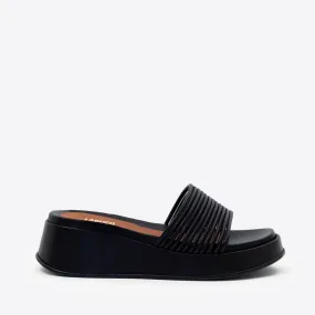 Caye Slide Black